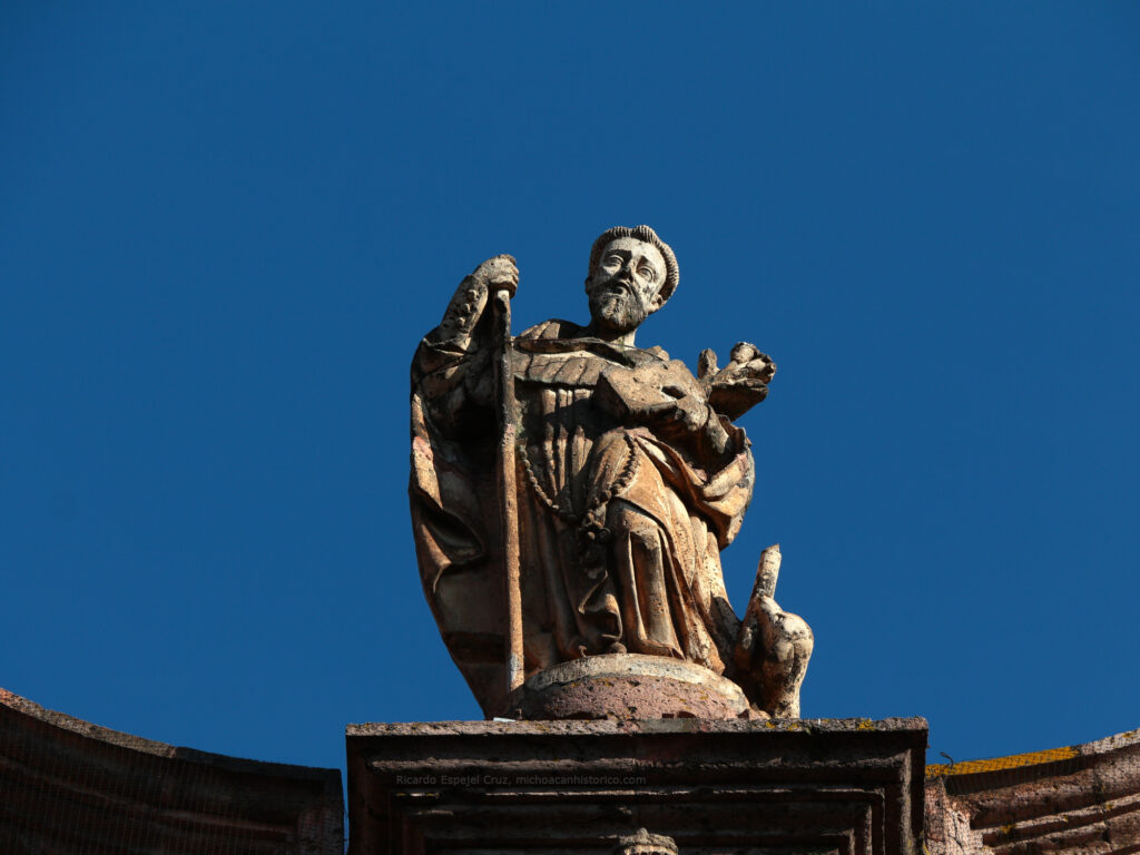 Escultura de Santo Domingo de Guzmán en el templo de Santa Rosa de Lima en Morelia, Michoacan. Ricardo Espejel Cruz, 2024.